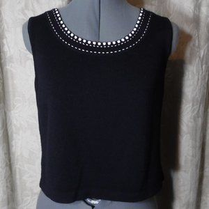St.John Black Slvls Sweater Shell Tank Top with White Trim on neckline Sz P